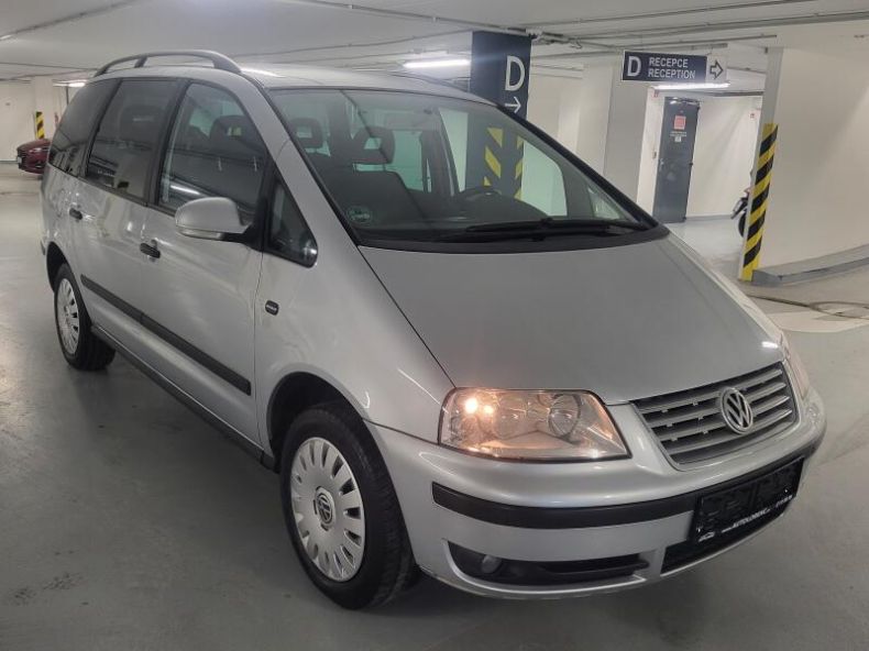 Volkswagen Sharan - hlavní foto