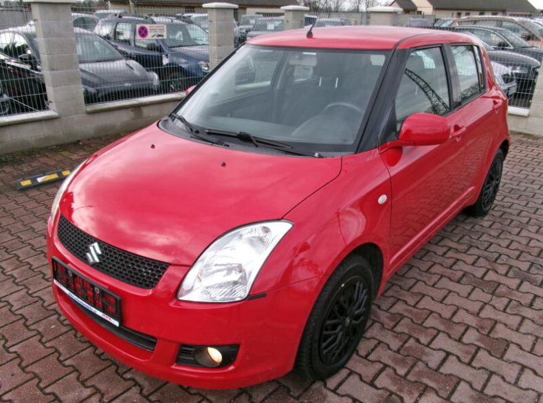 Suzuki Swift - hlavní foto