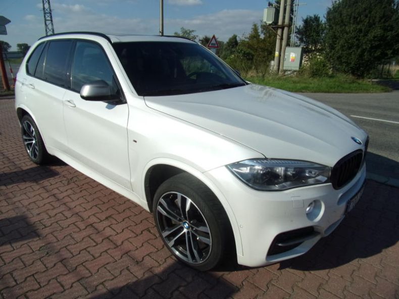BMW X5 - hlavní fotka inzerátu