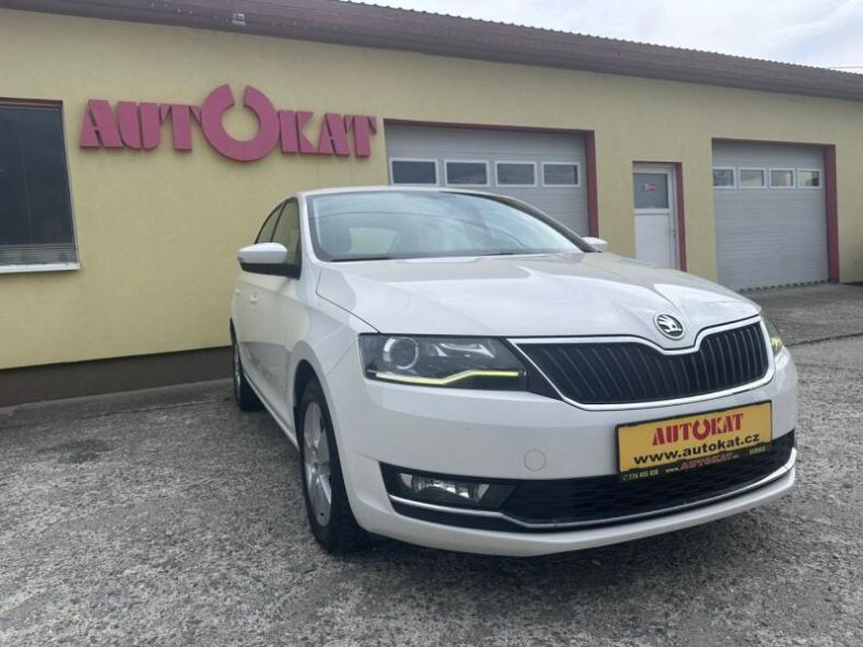 Škoda Rapid - hlavní foto