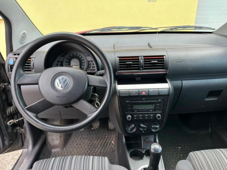 Volkswagen Fox - hlavní fotka