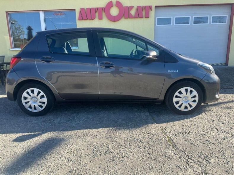 Toyota Yaris - hlavní fotka inzerátu