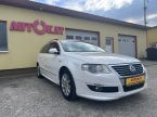 Volkswagen Passat - fotka číslo 0