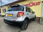 Suzuki SX4 - fotka číslo 2