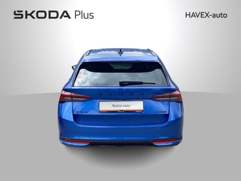 Škoda Octavia - hlavní fotka