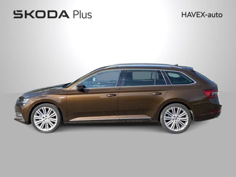 Škoda Superb - hlavní fotka