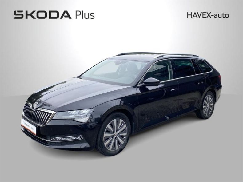 Škoda Superb - hlavní foto