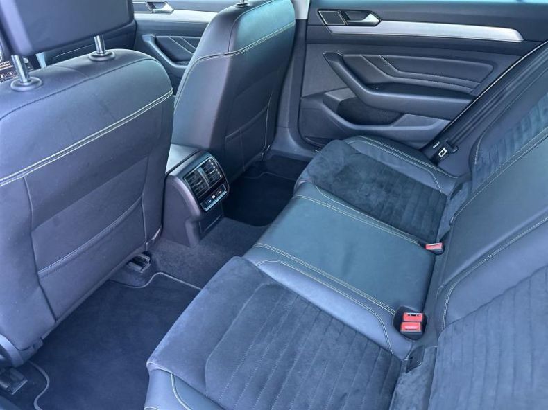 Volkswagen Passat - hlavní fotka