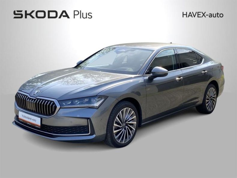 Škoda Superb - hlavní foto