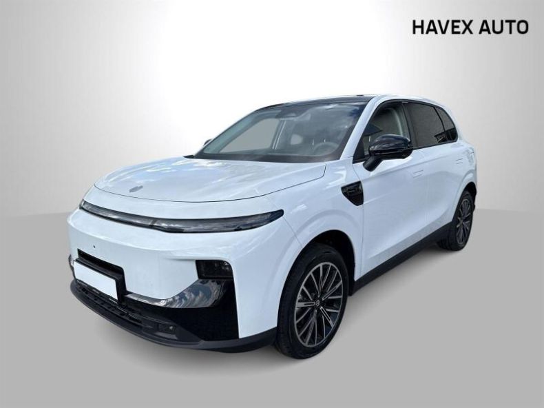 Leapmotor B10 - hlavní foto