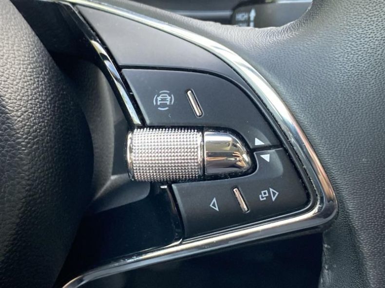 Škoda Octavia - hlavní fotka