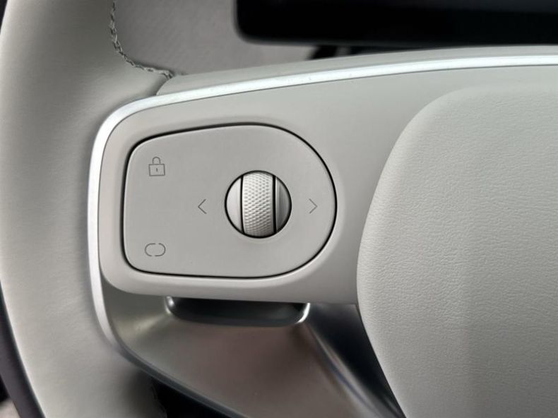 Leapmotor B10 - hlavní fotka