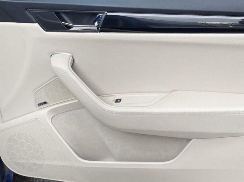 Škoda Superb - hlavní fotka