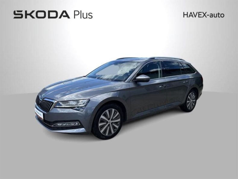 Škoda Superb - hlavní foto