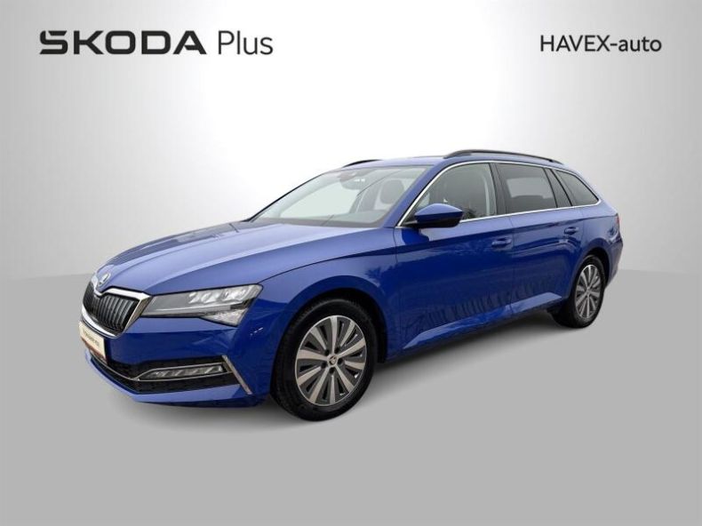 Škoda Superb - hlavní foto