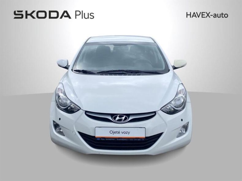 Hyundai Elantra - hlavní fotka