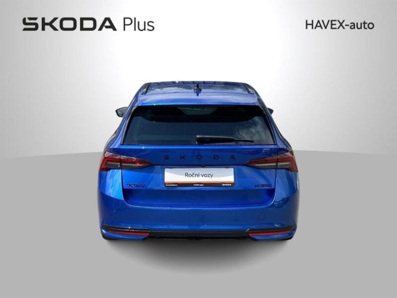 Škoda Octavia - hlavní fotka