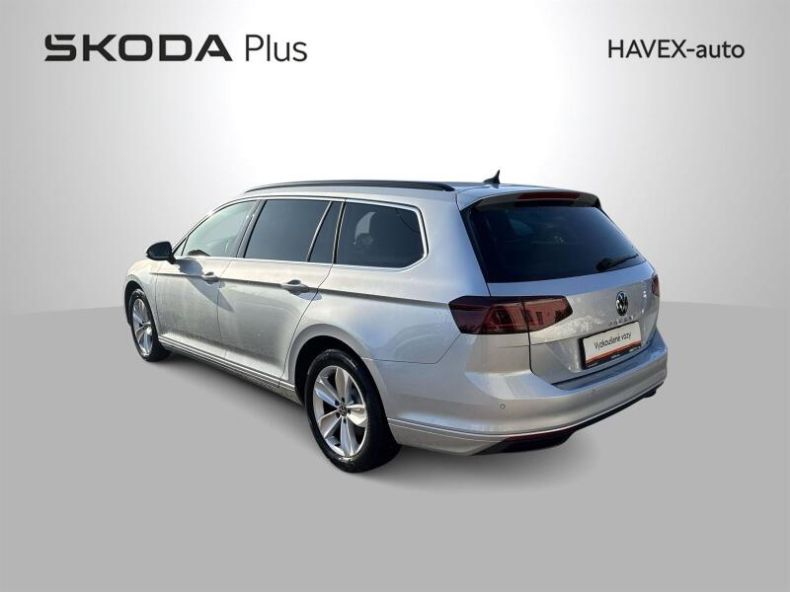 Volkswagen Passat - hlavní fotka