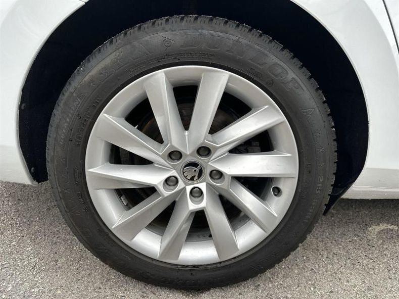 Škoda Superb - hlavní fotka