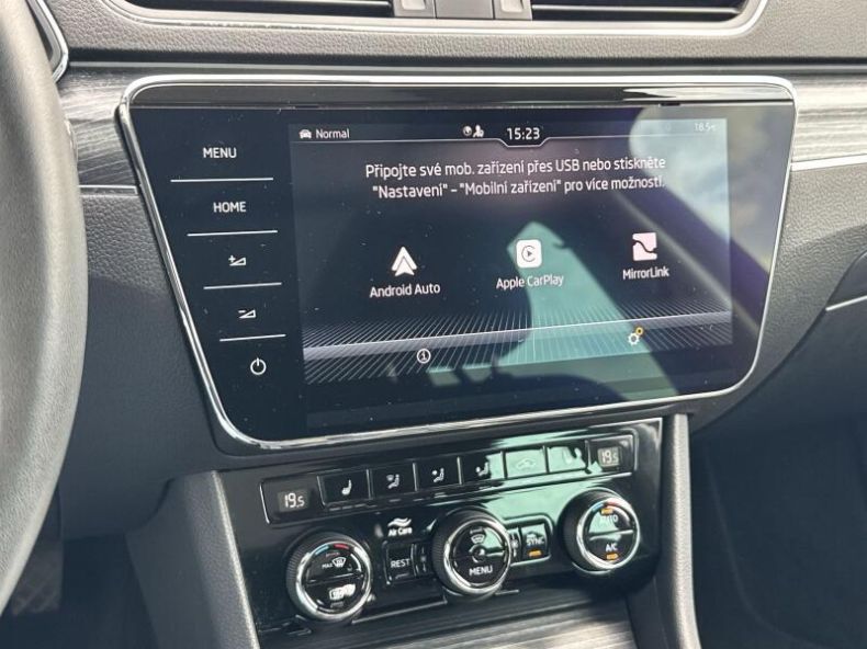 Škoda Superb - hlavní fotka