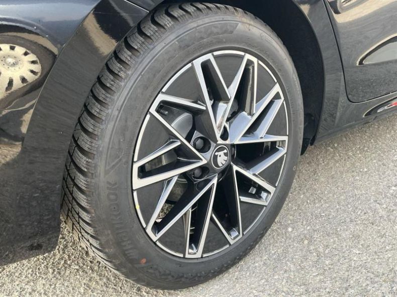 Škoda Octavia - hlavní fotka