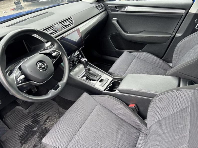 Škoda Superb - hlavní fotka