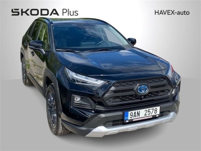 Toyota RAV 4 - hlavní foto