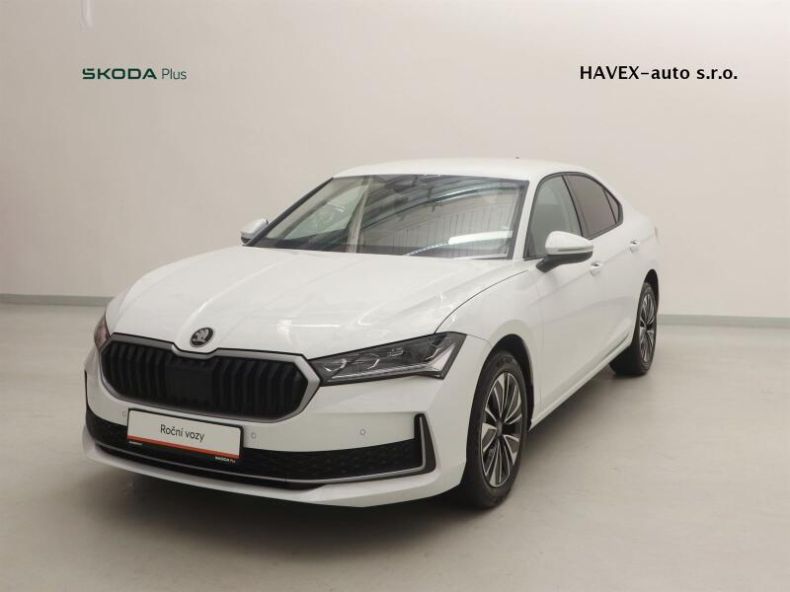 Škoda Superb - hlavní foto