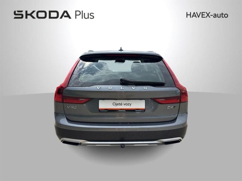 Volvo V90 - hlavní fotka