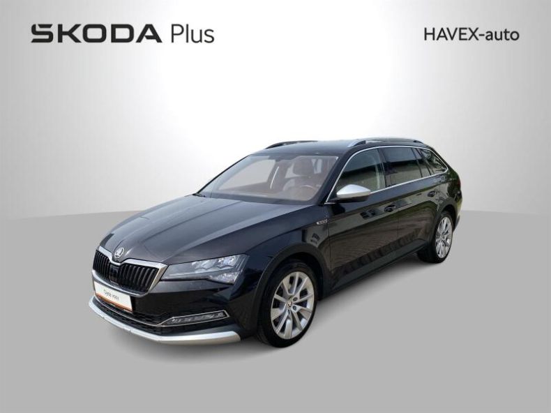 Škoda Superb - hlavní foto