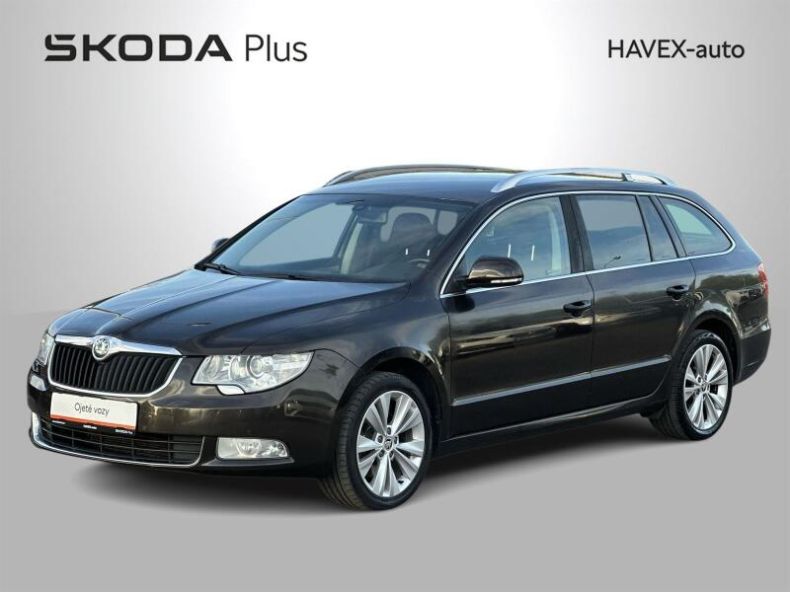 Škoda Superb - hlavní foto