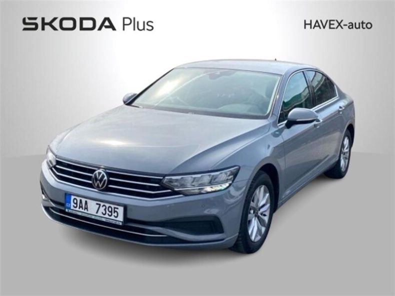 Volkswagen Passat - hlavní foto