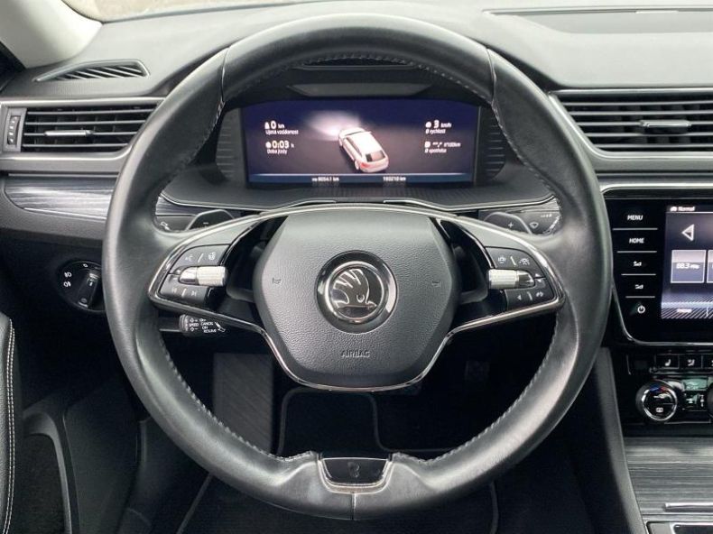 Škoda Superb - hlavní fotka