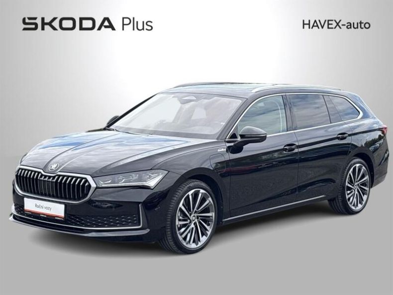 Škoda Superb - hlavní foto