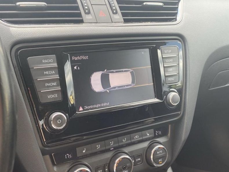 Škoda Octavia - hlavní fotka