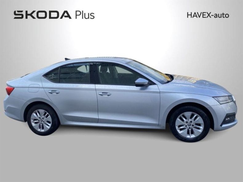 Škoda Octavia - hlavní fotka