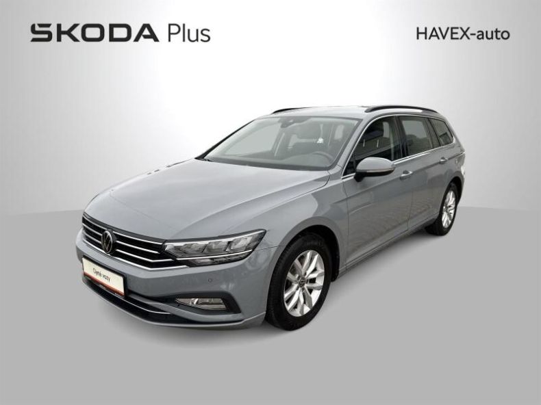 Volkswagen Passat - hlavní foto