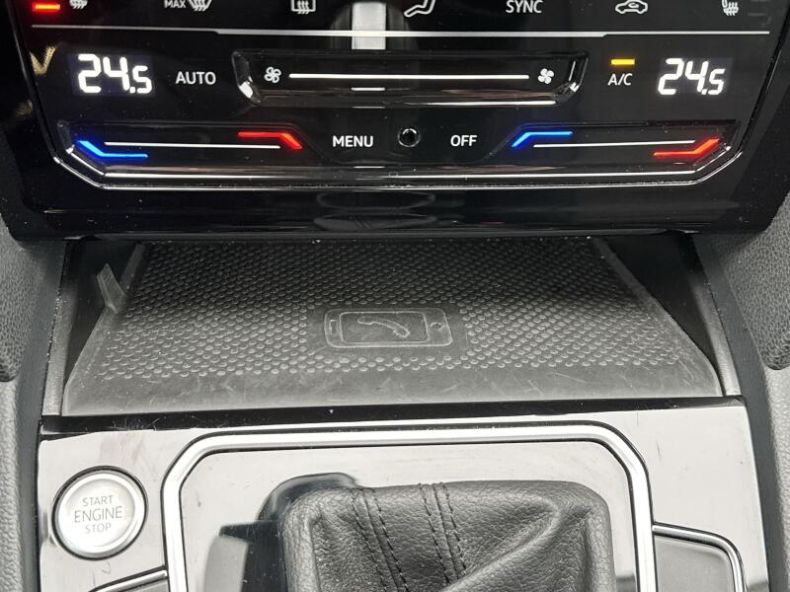 Volkswagen Passat - hlavní fotka