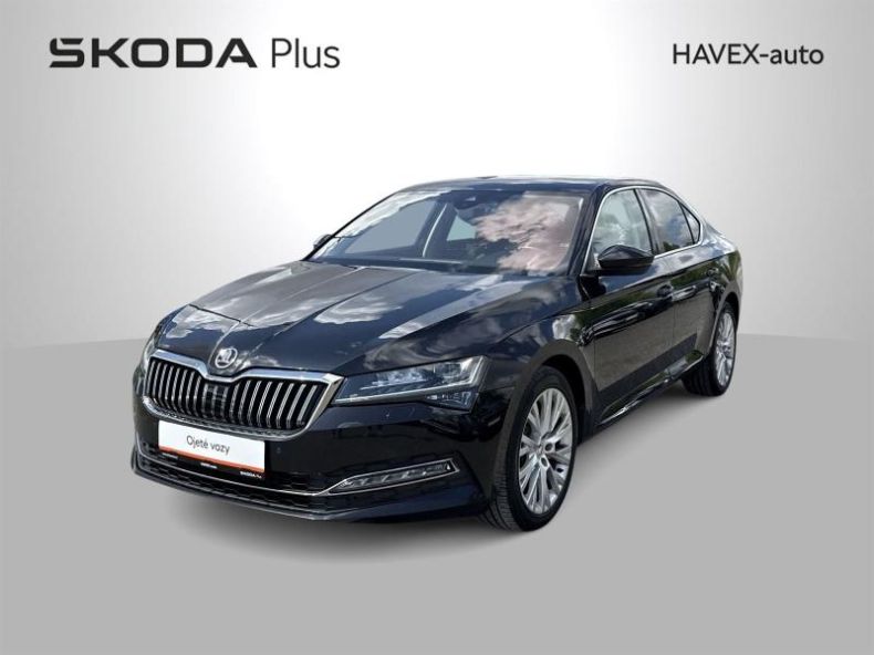 Škoda Superb - hlavní foto