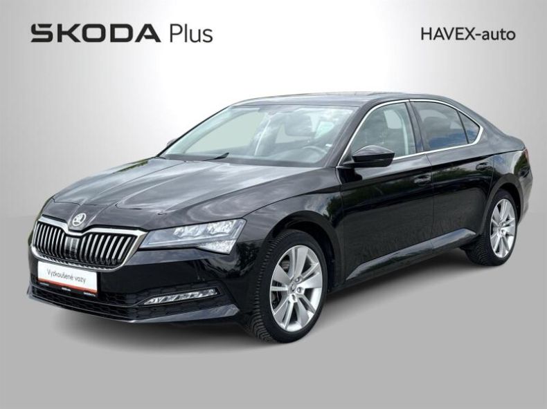 Škoda Superb - hlavní foto