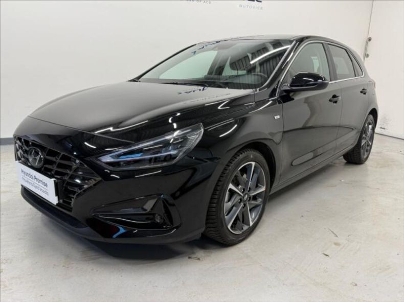 Hyundai i30 - hlavní foto