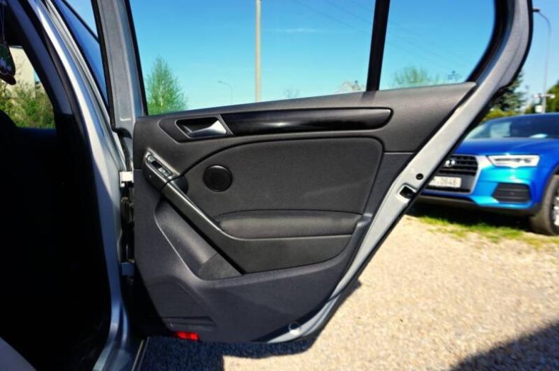 Volkswagen Golf - hlavní fotka