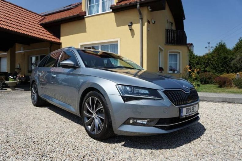 Škoda Superb - hlavní fotka inzerátu