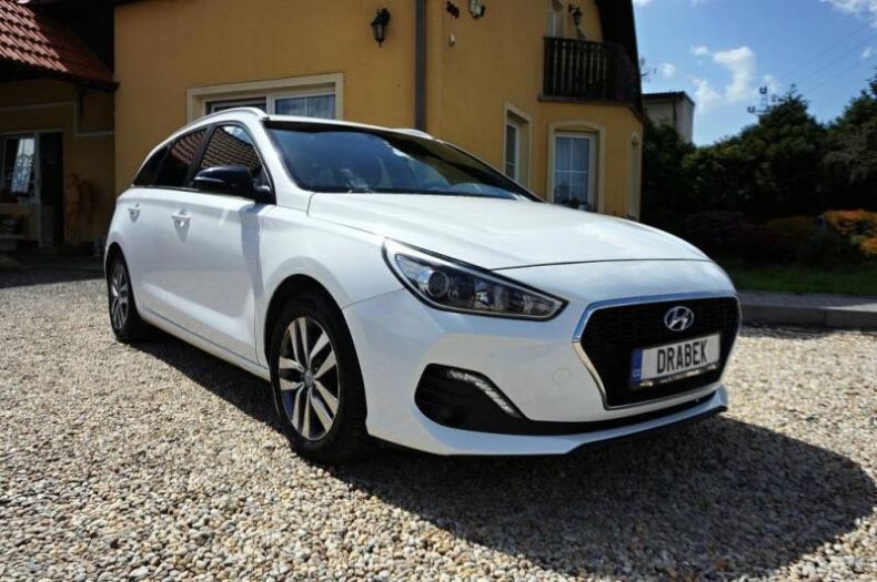 Hyundai i30 - hlavní foto