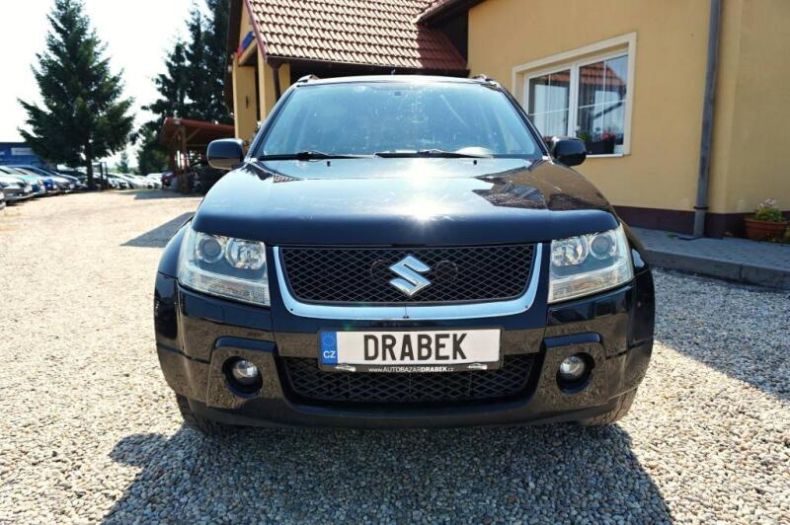 Suzuki Grand Vitara - hlavní fotka