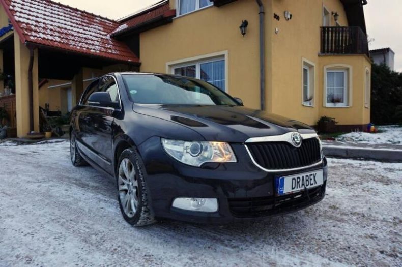 Škoda Superb - hlavní foto