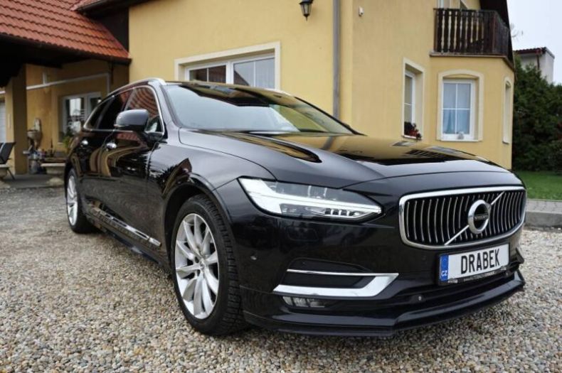 Volvo V90 - hlavní fotka inzerátu