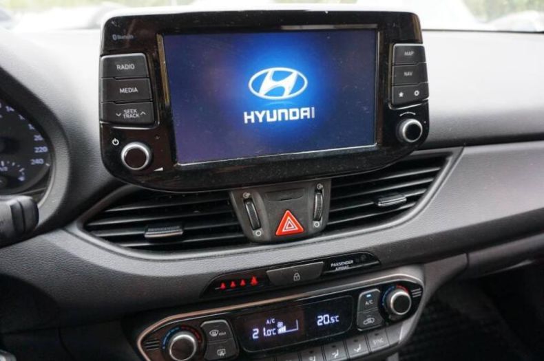 Hyundai i30 - hlavní fotka