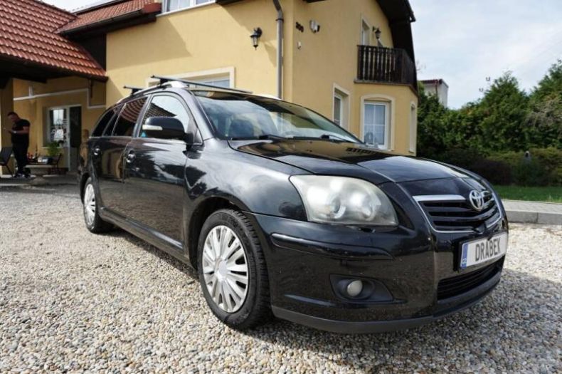 Toyota Avensis - hlavní fotka inzerátu