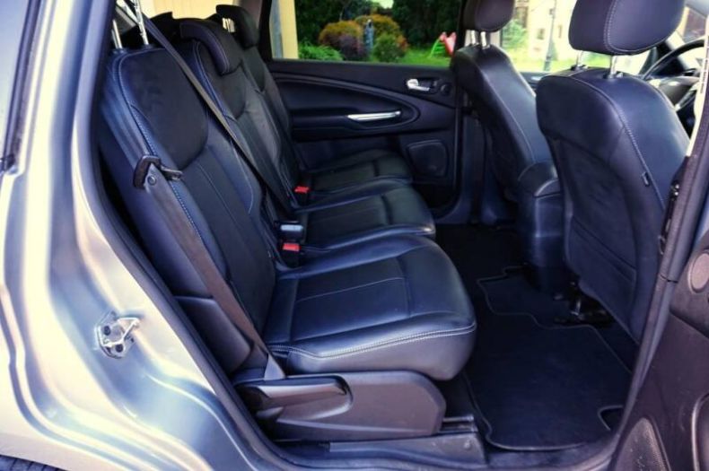 Ford S-MAX - hlavní fotka